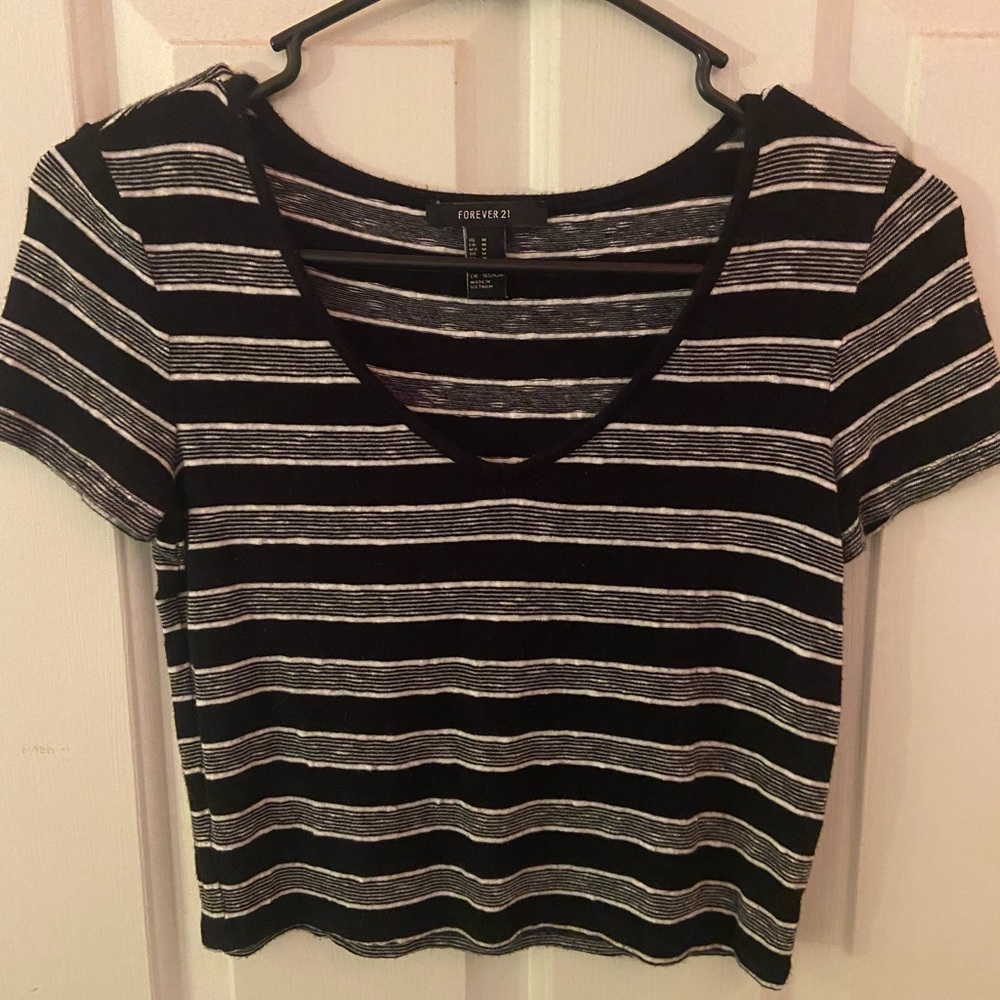 Flowy forever 21 crop top